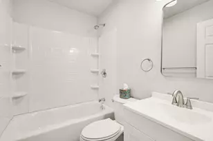 933 Henry St, Michigan City, IN 46360 - Photo 12
