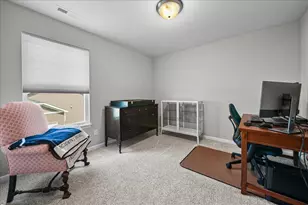 533 Lily Ct, Valparaiso, IN 46385 - Photo 36