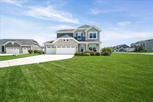 533 Lily Ct, Valparaiso, IN 46385 - Photo 2