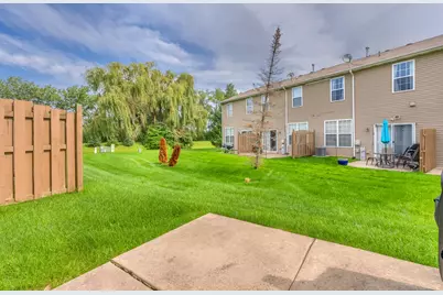 877 Flagstone Drive, Dyer, IN 46311 - Photo 16