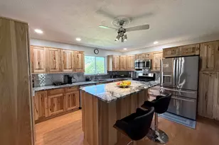 762 Dunewood Dr, Chesterton, IN 46304 - Photo 4