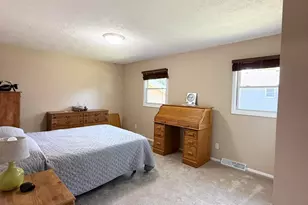 762 Dunewood Dr, Chesterton, IN 46304 - Photo 16