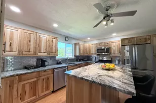 762 Dunewood Dr, Chesterton, IN 46304 - Photo 6