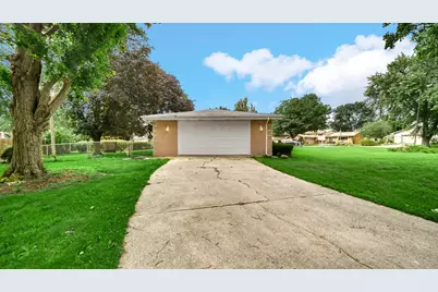 9507 Cleveland, Crown Point, IN 46307 - Photo 18