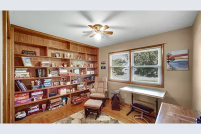 9507 Cleveland, Crown Point, IN 46307 - Photo 10