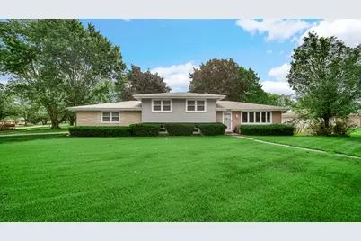 9507 Cleveland, Crown Point, IN 46307 - Photo 1