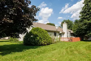 3525 W Kozak Dr, Wheatfield, IN 46392 - Photo 2