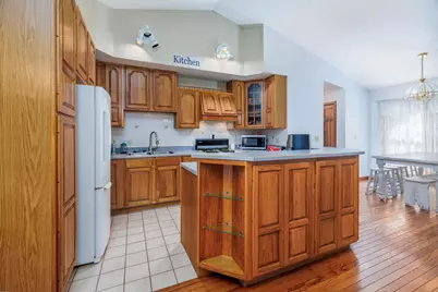 3525 W Kozak Drive, Wheatfield, IN 46392 - Photo 12
