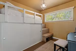 8134 Columbia Ave, Munster, IN 46321 - Photo 16
