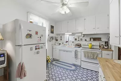9878 N 850 E, New Carlisle, IN 46552 - Photo 8