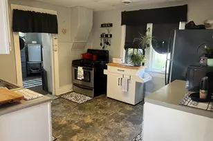 113 E Vine St, Rensselaer, IN 47978 - Photo 10