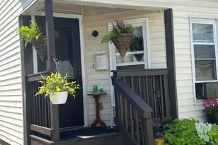 113 E Vine St, Rensselaer, IN 47978 - Photo 2