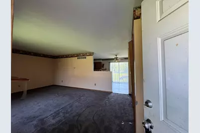 6281 Chase Street, Merrillville, IN 46410 - Photo 4
