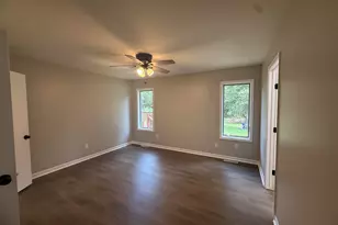 741 S Broad St, Griffith, IN 46319 - Photo 16