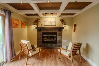 405 E Chicago Street, Valparaiso, IN 46383 - Photo 12
