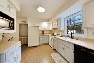 4376 N Vintage Hills Trail W, La Porte, IN 46350 - Photo 12