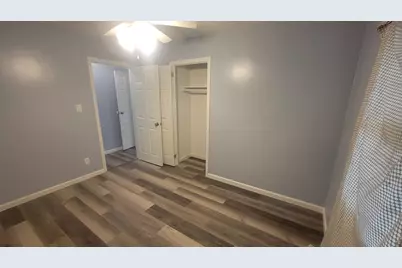 1305 E 40th Avenue, Gary, IN 46409 - Photo 18