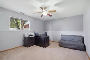 3925 Bayberry Ln, Highland, IN 46322 - Photo 18