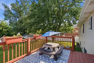 3925 Bayberry Ln, Highland, IN 46322 - Photo 22