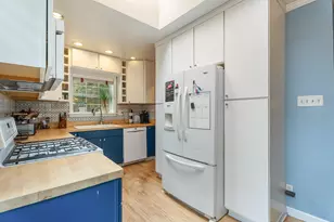 8602 Maple Ave, Gary, IN 46403 - Photo 20