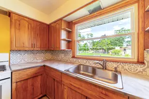 3310 Garfield Ave, Highland, IN 46322 - Photo 8