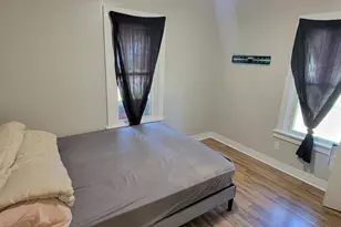 703 N Carroll Ave, Michigan City, IN 46360 - Photo 10