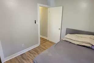 703 N Carroll Ave, Michigan City, IN 46360 - Photo 10