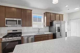 6213 Brook Ave, Portage, IN 46368 - Photo 6