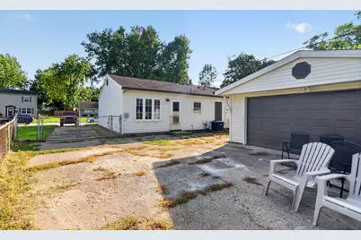 2706 Streamside Drive, Columbus, IN 47203 - Photo 24