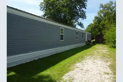 8215 S US Highway 421, San Pierre, IN 46374 - Photo 12