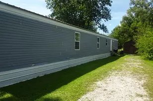 8215 S US Hwy 421, San Pierre, IN 46374 - Photo 12