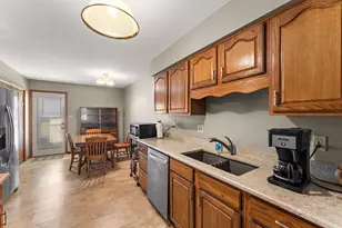 533 Begonia St SE, Demotte, IN 46310 - Photo 12