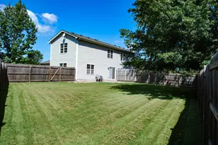 4840 W 93rd Terrace, Schererville, IN 46307 - Photo 4