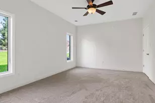 8434 Shell Dr, Saint John, IN 46373 - Photo 12