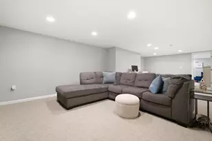 512 Mary Ln, Crown Point, IN 46307 - Photo 16