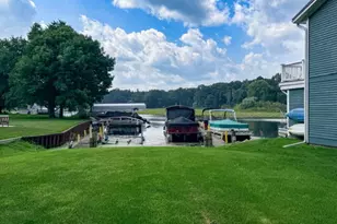 54 Dogwood Dr, La Porte, IN 46350 - Photo 32