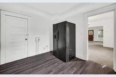 204 I Street, La Porte, IN 46350 - Photo 8