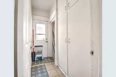 205 E Jefferson Avenue, La Porte, IN 46350 - Photo 24