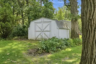 8041 Rhode Ct, Dyer, IN 46311 - Photo 14