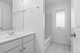 9424 Erie St, Highland, IN 46322 - Photo 18