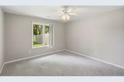 9424 Erie Street, Highland, IN 46322 - Photo 12