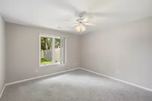 9424 Erie St, Highland, IN 46322 - Photo 12