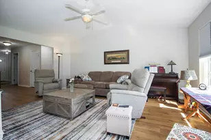 817 Daisy Cir NE, Demotte, IN 46310 - Photo 6