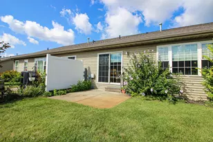 817 Daisy Cir NE, Demotte, IN 46310 - Photo 20