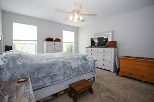 817 Daisy Cir NE, Demotte, IN 46310 - Photo 12