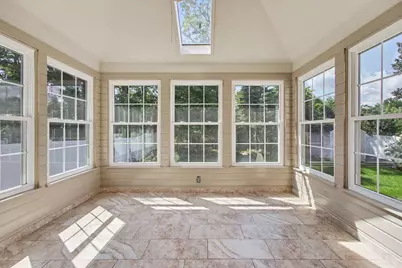325 Galway Drive, Valparaiso, IN 46385 - Photo 10