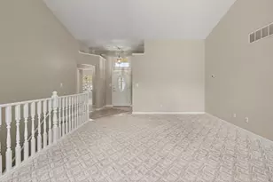 325 Galway Dr, Valparaiso, IN 46385 - Photo 6