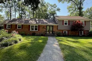 4000 Hemlock Dr, Valparaiso, IN 46383 - Photo 2