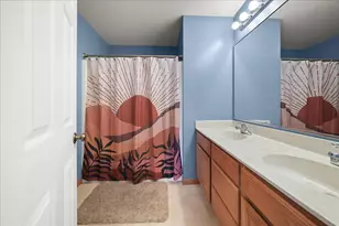 328 Pepper Creek Dr, Valparaiso, IN 46385 - Photo 26