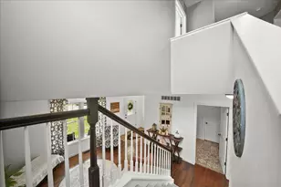 328 Pepper Creek Dr, Valparaiso, IN 46385 - Photo 16
